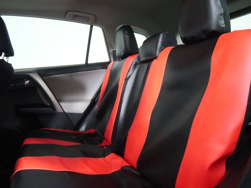 Used 2016 Toyota RAV4 XLE image 13