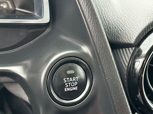 Used 2017 Toyota Yaris iA FWD image 28