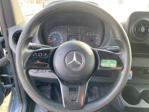 Used 2019 Mercedes-Benz Sprinter 144 Cargo image 14