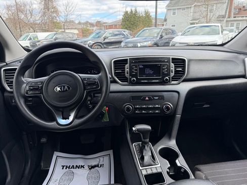 Used 2018 Kia Sportage LX AWD/4WD image 20