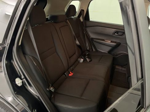 Used 2024 Nissan Rogue S AWD/4WD image 20