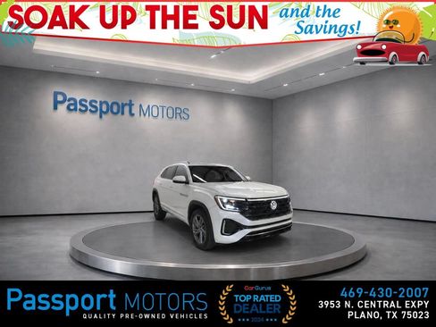 Used 2024 Volkswagen Atlas Cross Sport SEL R-Line AWD/4WD image 1