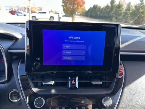 Certified 2023 Toyota Corolla Cross XLE image 25