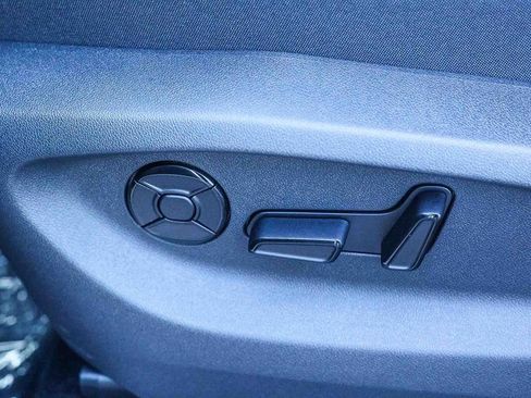 New 2026 Volkswagen Tiguan SE R-Line image 31