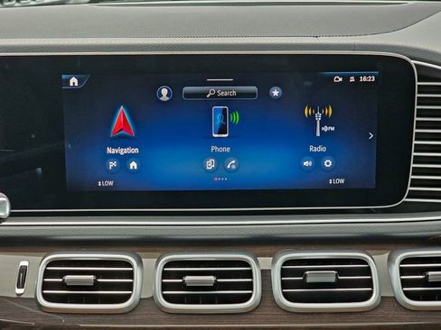 New 2026 Mercedes-Benz GLE 450 4MATIC image 34