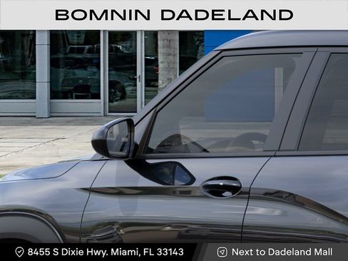 New 2026 Chevrolet TrailBlazer LT w/ Midnight Edition FWD image 12
