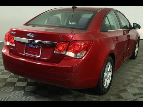 Used 2014 Chevrolet Cruze LT FWD image 10