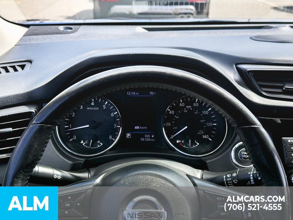 Used 2018 Nissan Rogue SL FWD image 15