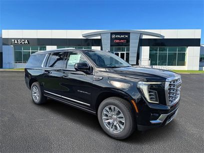New 2025 GMC Yukon XL Denali w/ Sun & Power Step Package