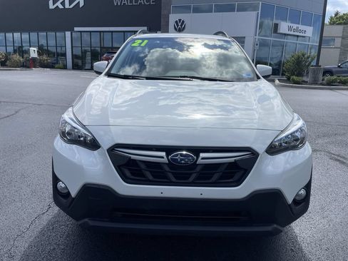 Used 2021 Subaru Crosstrek 2.0i Premium w/ Popular Package #2 AWD/4WD image 2