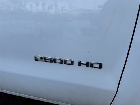Used 2019 Chevrolet Silverado 2500 W/T image 35