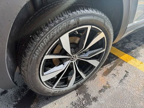 New 2026 Volkswagen Atlas SEL Premium R-Line AWD/4WD image 27