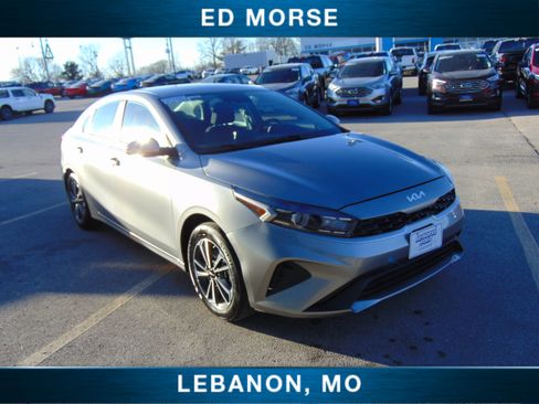 Used 2024 Kia Forte LXS image 4