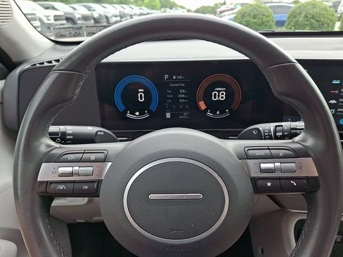 Used 2024 Hyundai Kona SEL AWD/4WD image 18