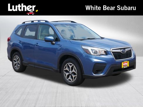 Used 2020 Subaru Forester Premium w/ Popular Package #1 AWD/4WD image 1