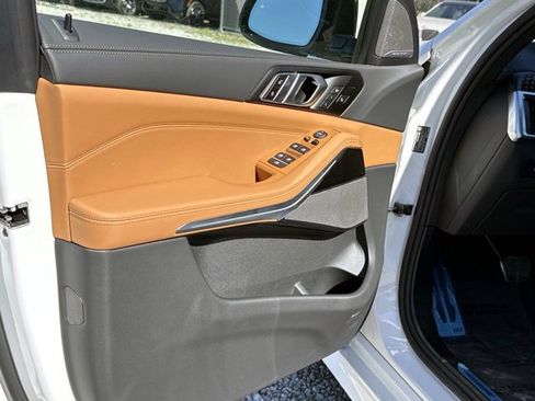 New 2026 BMW X5 M60i AWD/4WD image 18