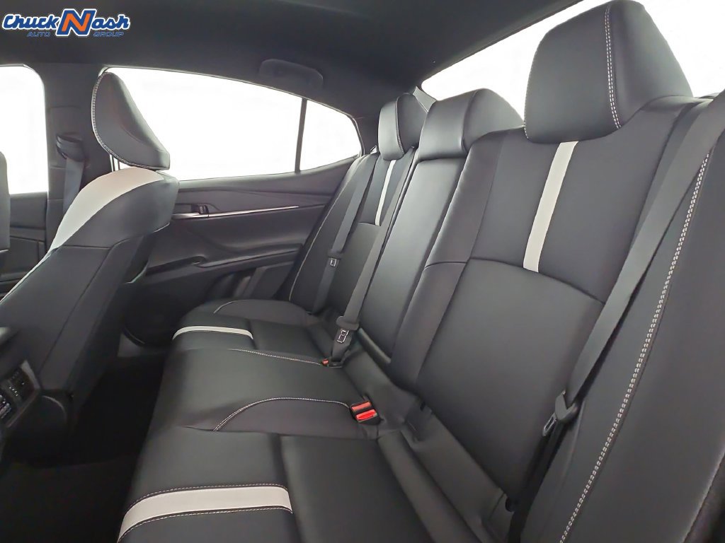 Used 2026 Toyota Camry SE FWD image 29