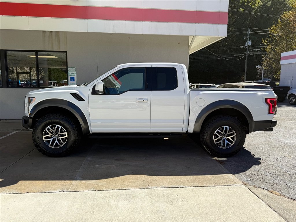 Used 2017 Ford F150 Raptor w/ Equipment Group 802A Luxury AWD/4WD image 15