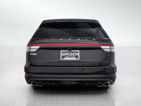 Used 2026 Lincoln Aviator AWD w/ Jet Appearance Package image 4