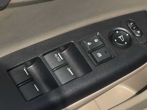 Used 2013 Honda Civic EX image 16