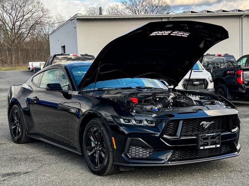 Used 2025 Ford Mustang GT image 2