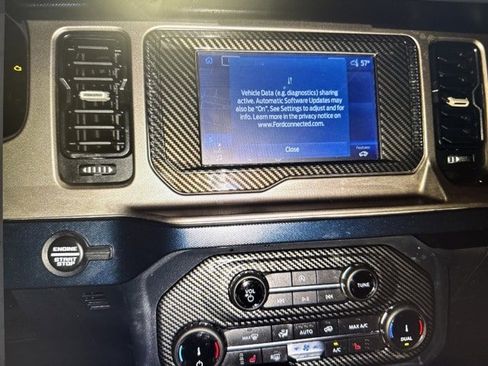 Used 2022 Ford Bronco Outer Banks image 9