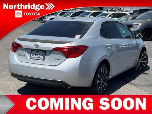 Used 2019 Toyota Corolla XSE FWD image 4