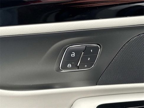 New 2026 Lincoln Nautilus Reserve w/ Jet Appearance Package image 21