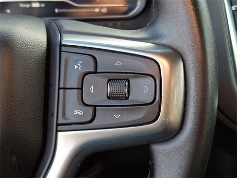 Certified 2023 Chevrolet Suburban LT image 17