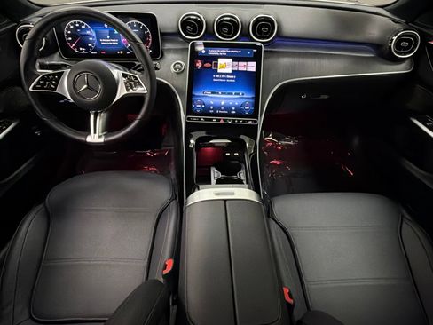 Certified 2025 Mercedes-Benz C 300 Sedan image 36