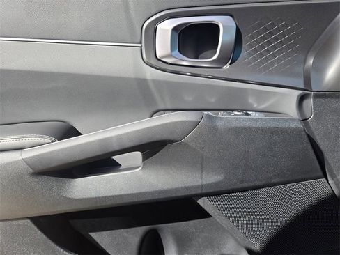 New 2026 Kia Sorento S w/ S Panoramic Sunroof Package FWD image 18