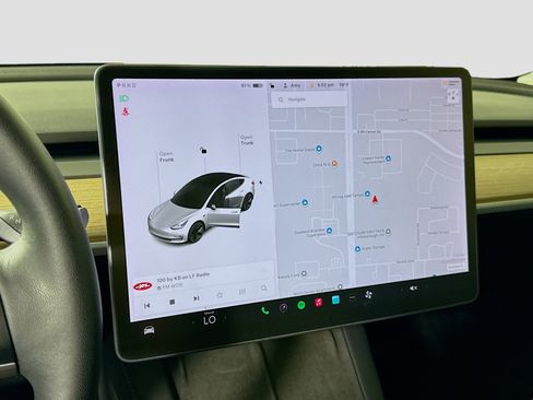 Used 2021 Tesla Model 3 Standard Range image 18