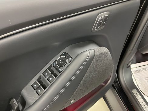 New 2023 Ford Mustang Mach-E Premium image 15