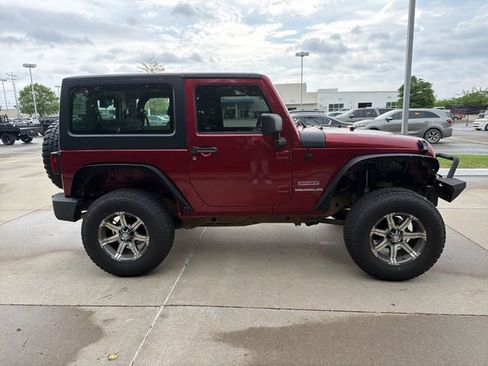 Used 2011 Jeep Wrangler Sport image 6