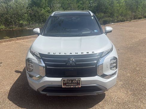 New 2026 Mitsubishi Outlander SEL AWD/4WD image 18