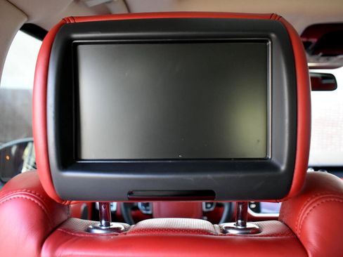 Used 2014 Land Rover Range Rover Autobiography image 40