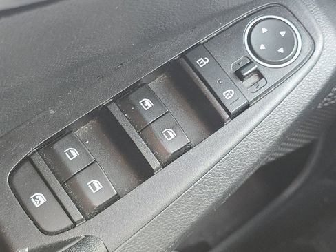 Used 2021 Kia Seltos S AWD/4WD image 22