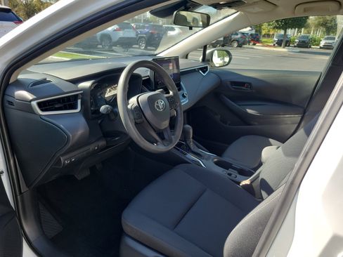 Used 2024 Toyota Corolla LE image 19