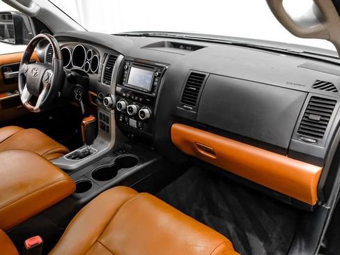 Used 2016 Toyota Sequoia Platinum AWD/4WD image 15