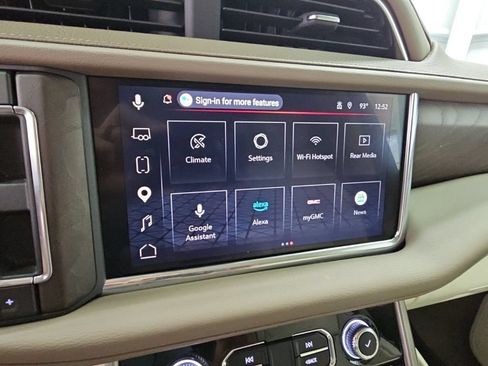 Certified 2024 GMC Yukon XL Denali w/ Advanced Technology Package AWD/4WD image 15