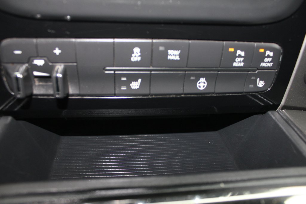 Used 2018 RAM 2500 Lone Star w/ Sport Appearance Group AWD/4WD image 21