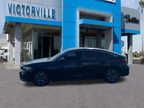 Used 2023 Honda Civic EX-L image 8