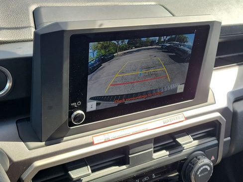 New 2026 Toyota 4Runner SR5 AWD/4WD image 15