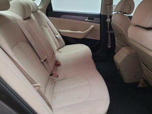 Used 2016 Hyundai Sonata SE FWD image 19