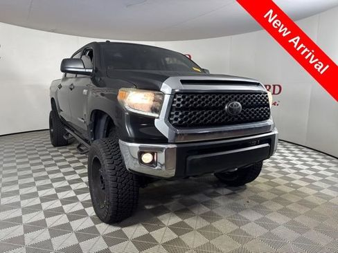 Used 2019 Toyota Tundra SR5 w/ SR5 Upgrade Package image 1
