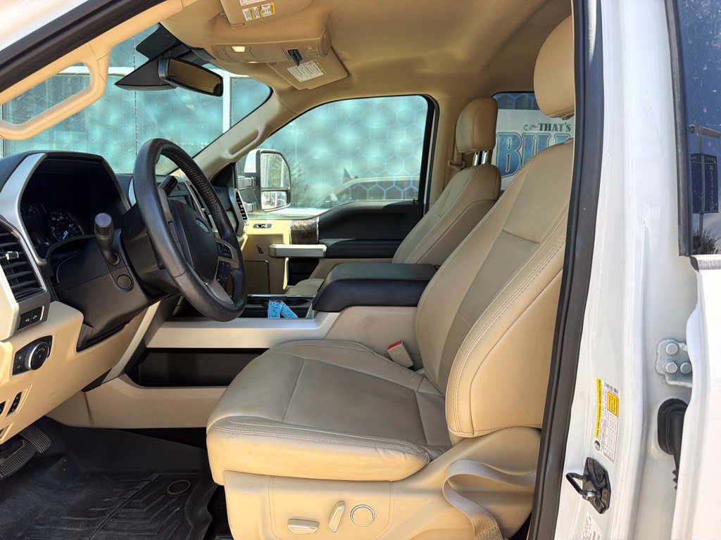 Used 2019 Ford F250 Lariat w/ Lariat Ultimate Package AWD/4WD image 7