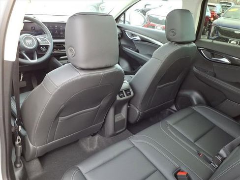 New 2026 Buick Envision Preferred image 16