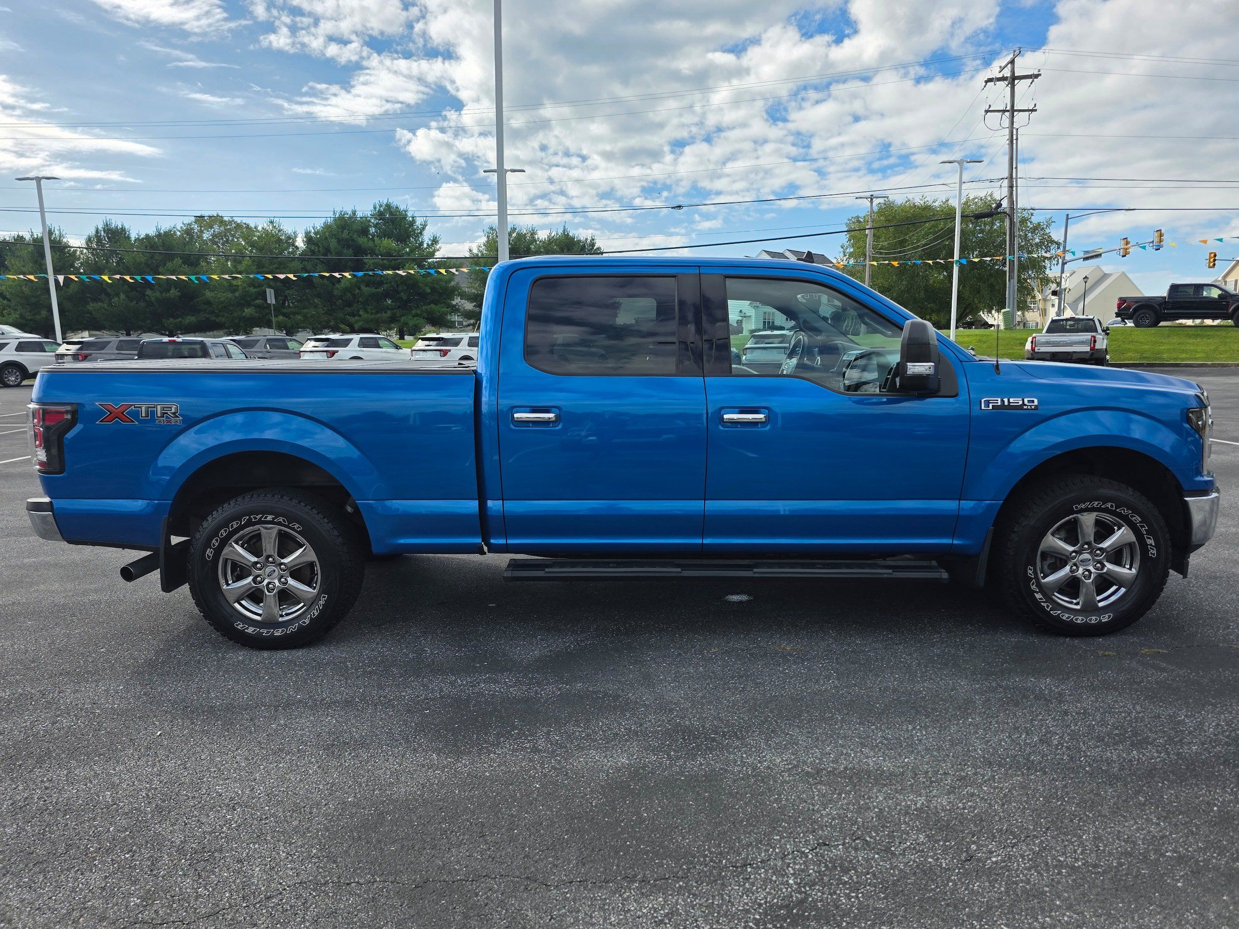 Used 2020 Ford F150 XLT w/ Equipment Group 302A Luxury AWD/4WD image 6