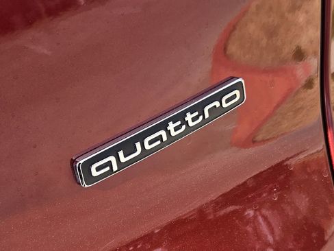 Certified 2025 Audi Q5 Prestige image 14