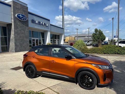 Used 2021 Nissan Kicks SR w/ SR Premium Package FWD image 8
